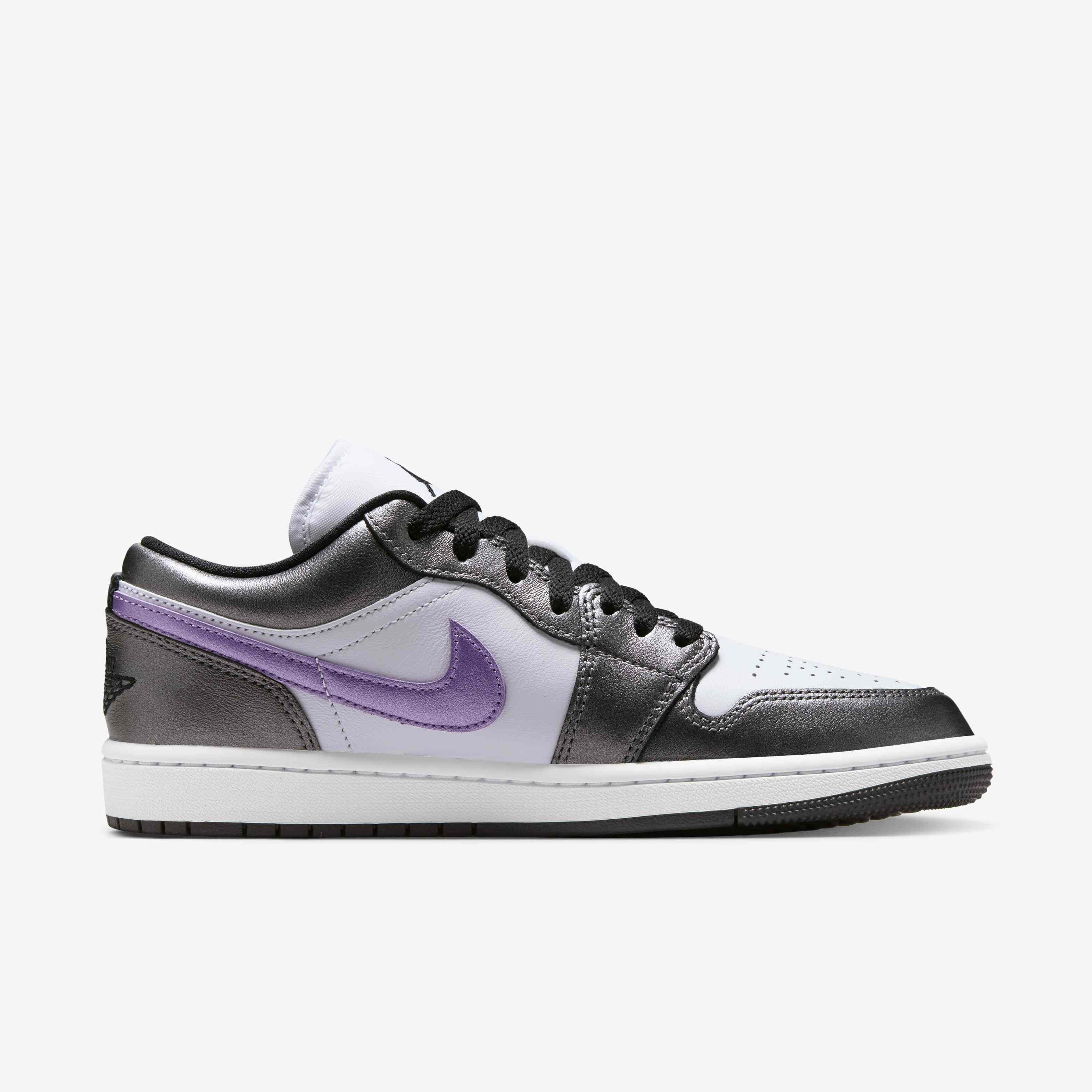 Air Jordan 1 Low SE image number 2