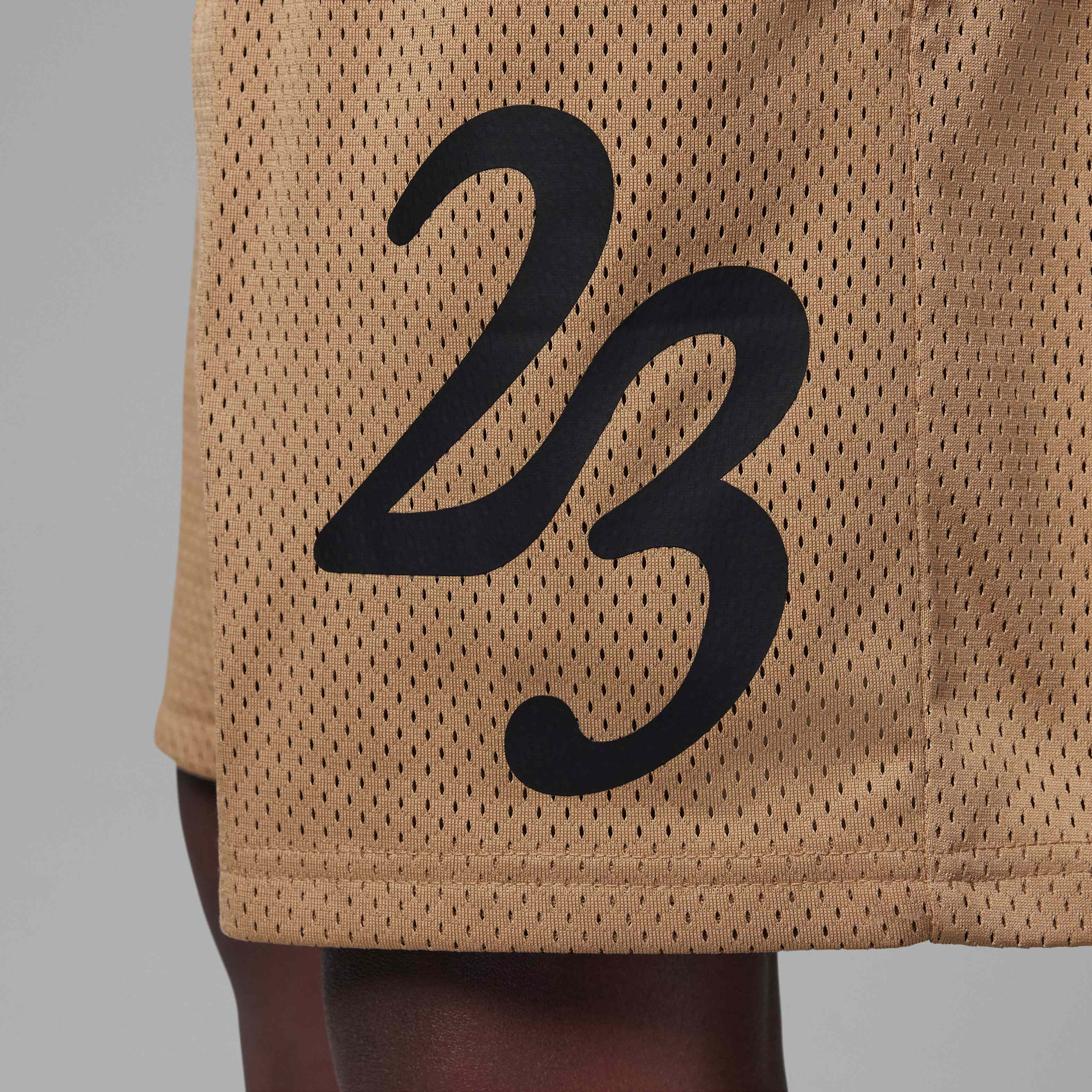 جوردن ام في بي image number 5