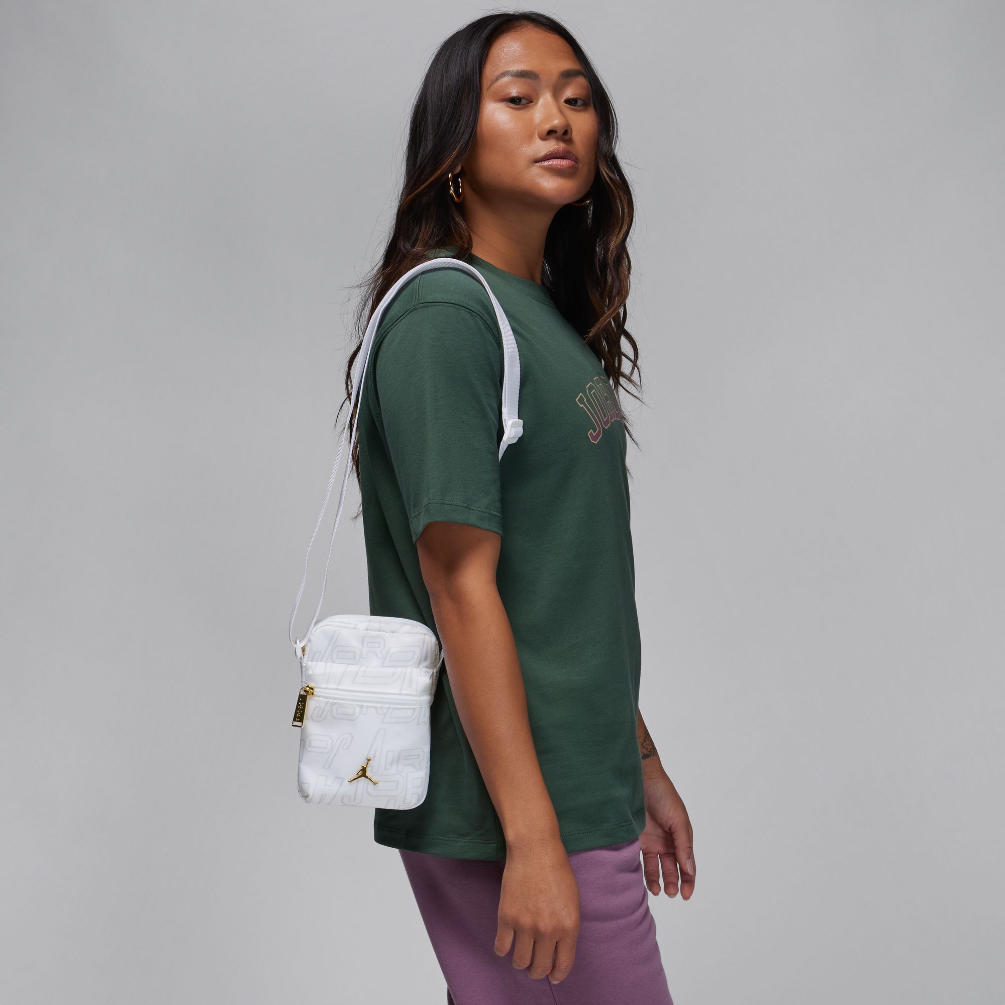 Jordan Black and Gold image number 0