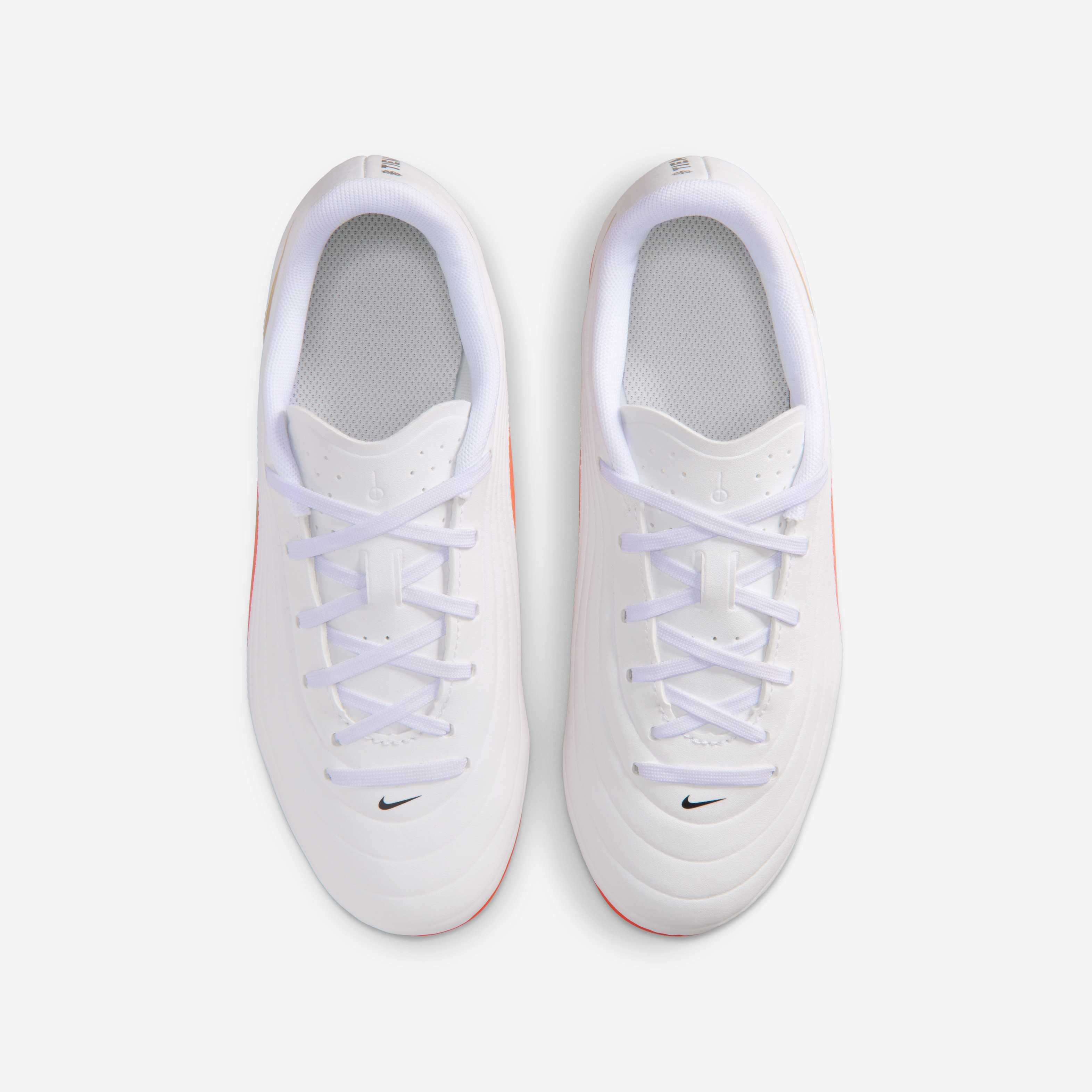 Nike Jr. Tiempo Maestro Club image number 3