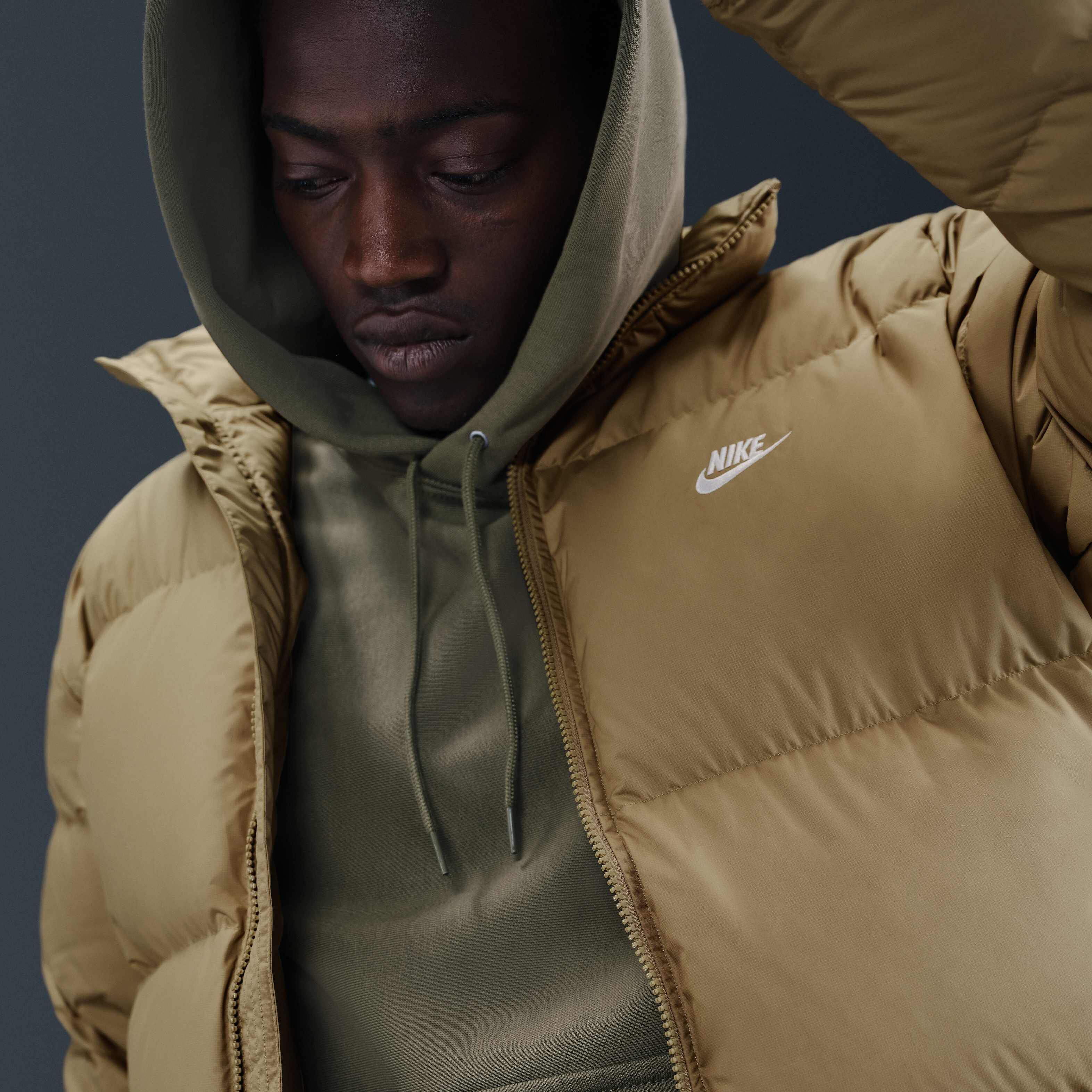 Nike Sportswear Club image number 2