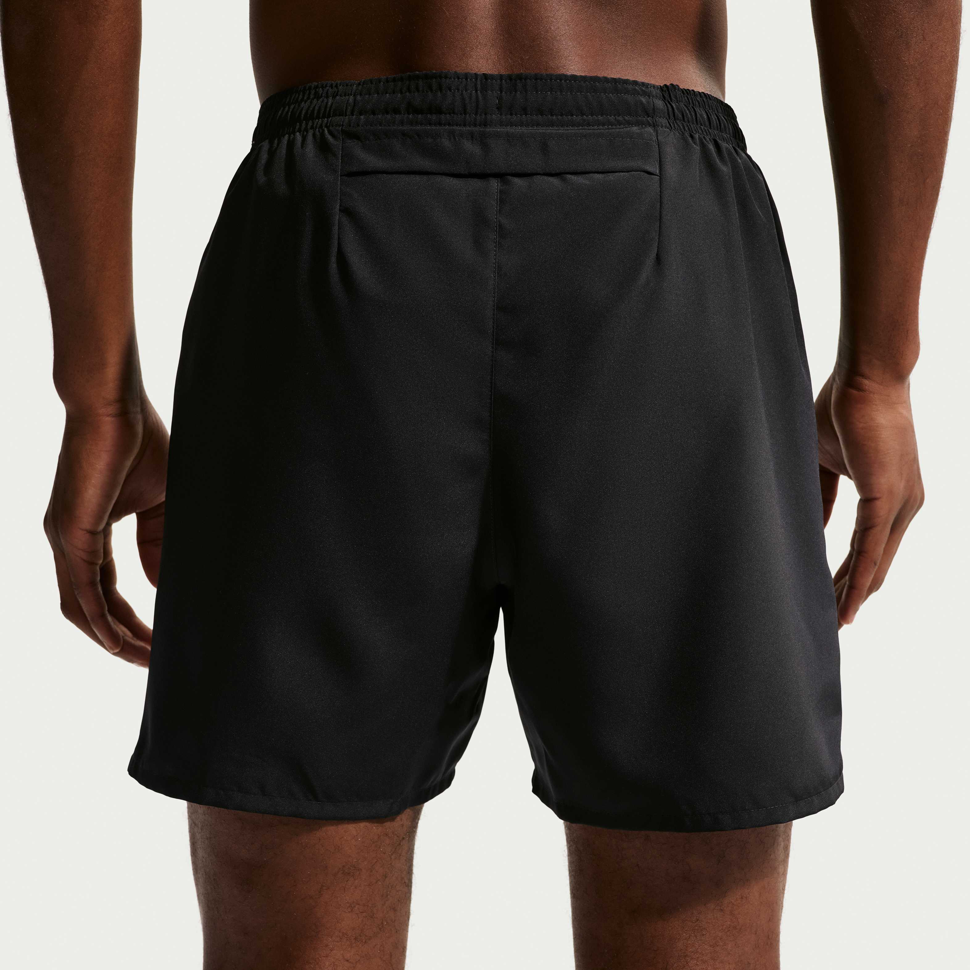 Nike Miler image number 2