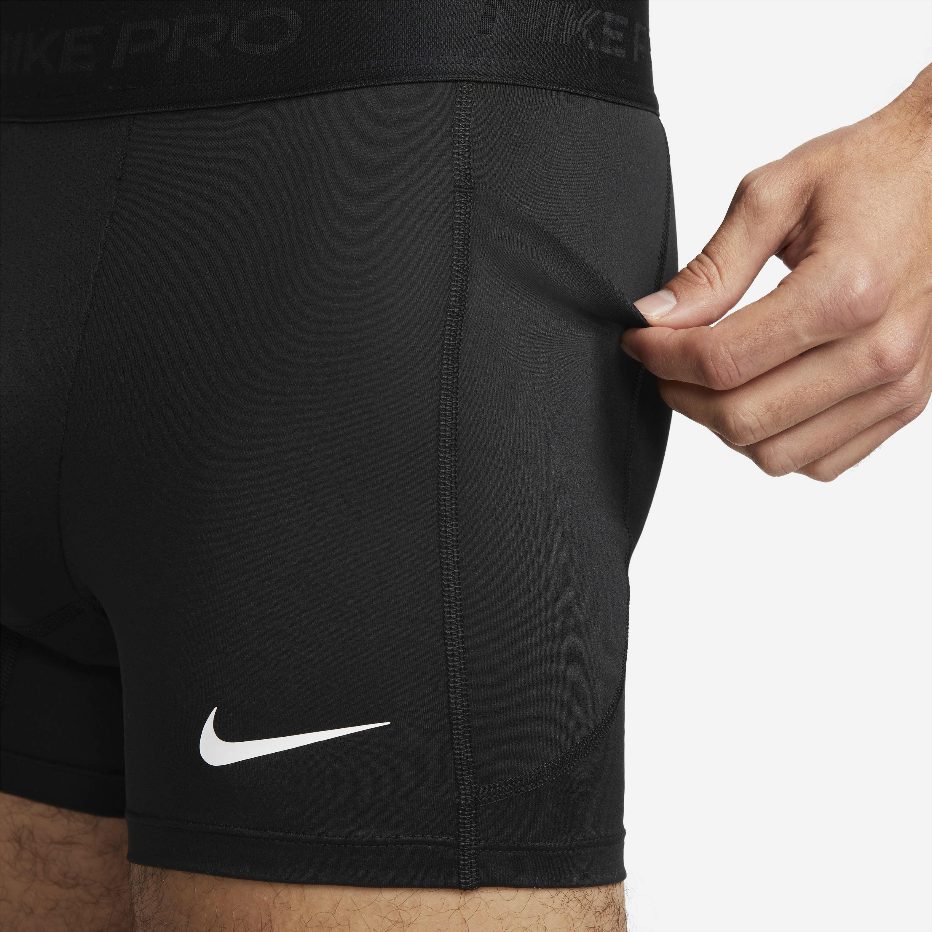 Nike Pro image number 3