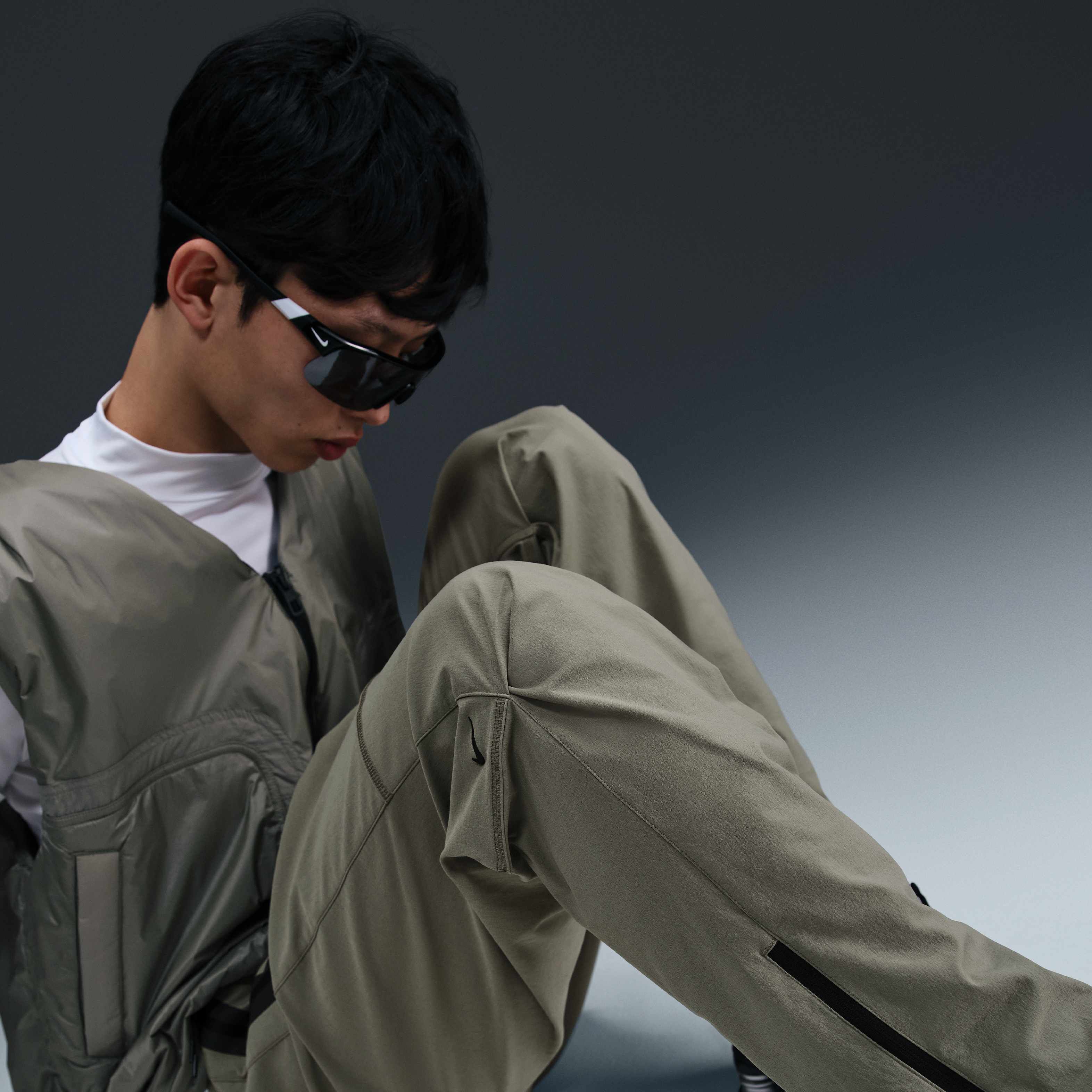 نايكي تك image number 4