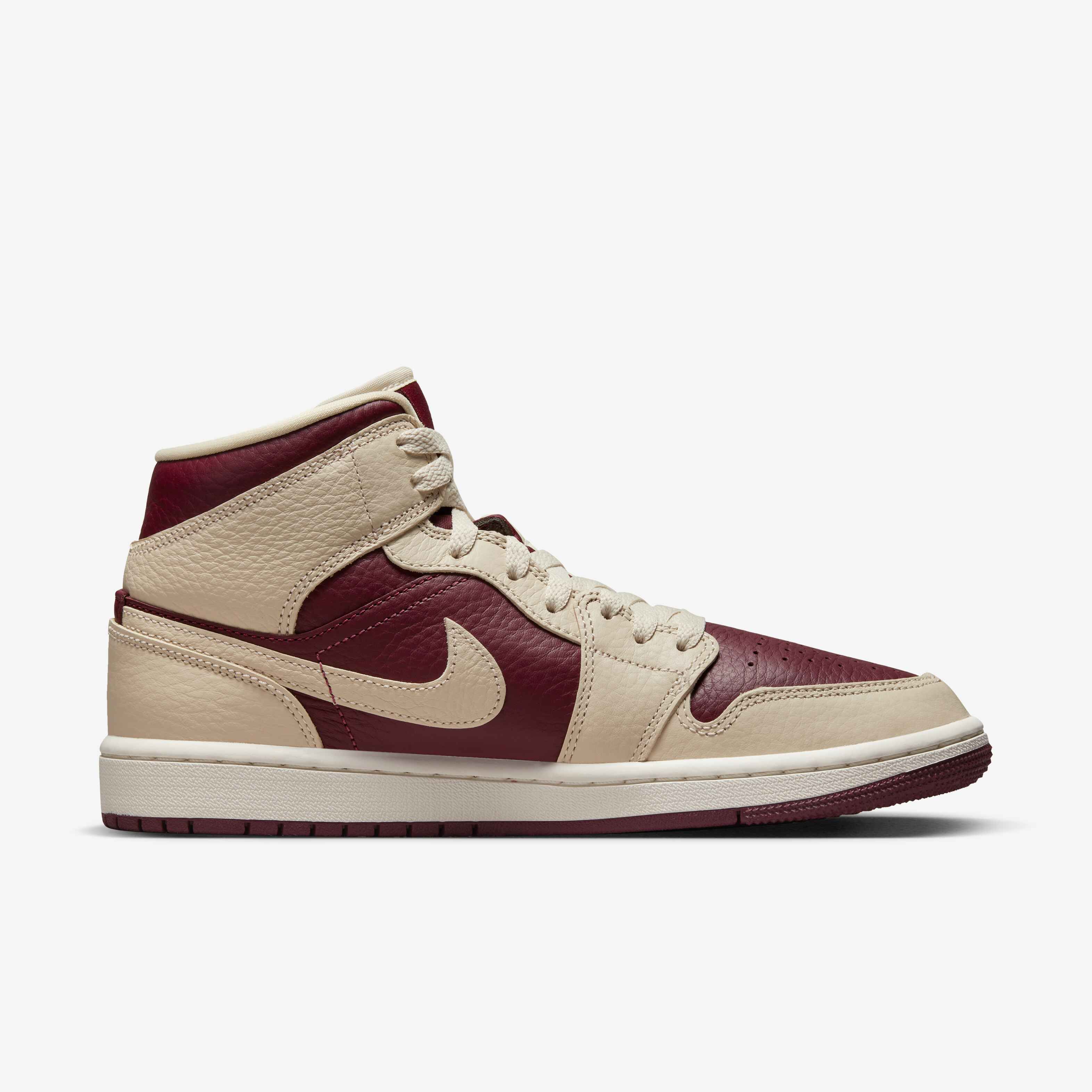 Air Jordan 1 Mid SE image number 2