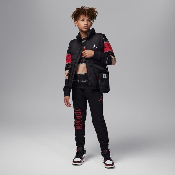 Jordan MJ Holiday Fleece Crew image number 2 Jordan MJ Holiday Fleece Crew image number 2