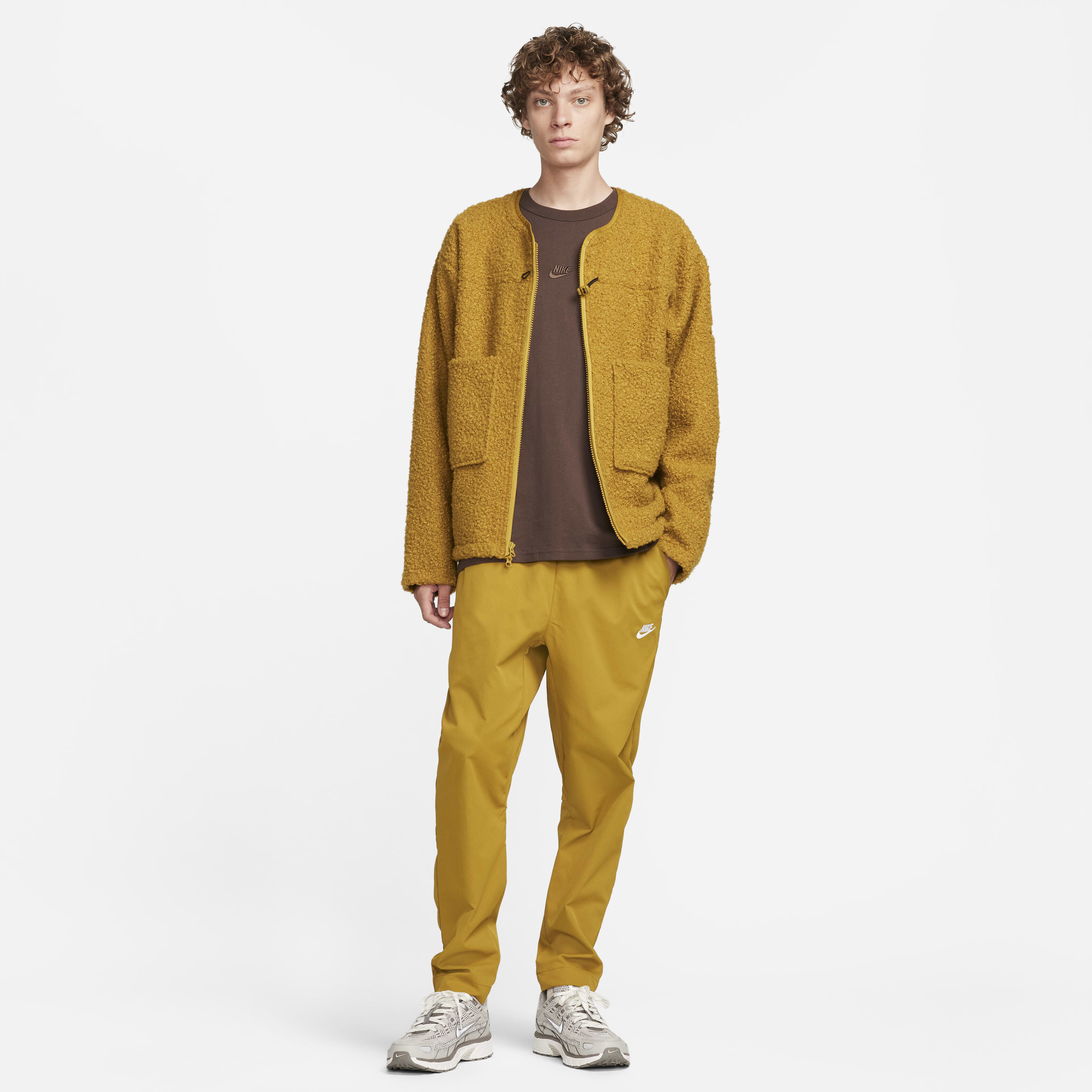 Nike Sportswear Premium Essentials image number 5