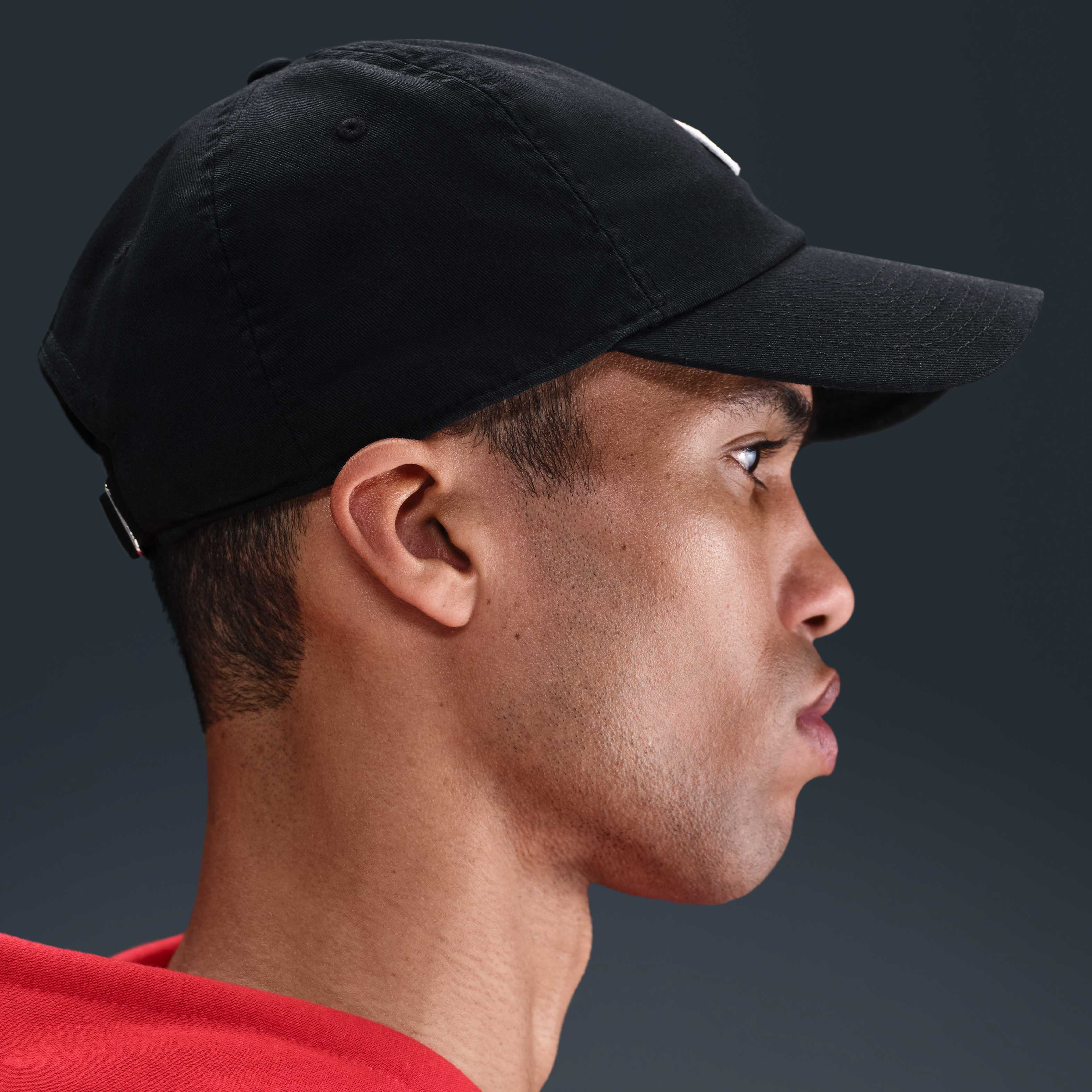 نايكي كلوب image number 1