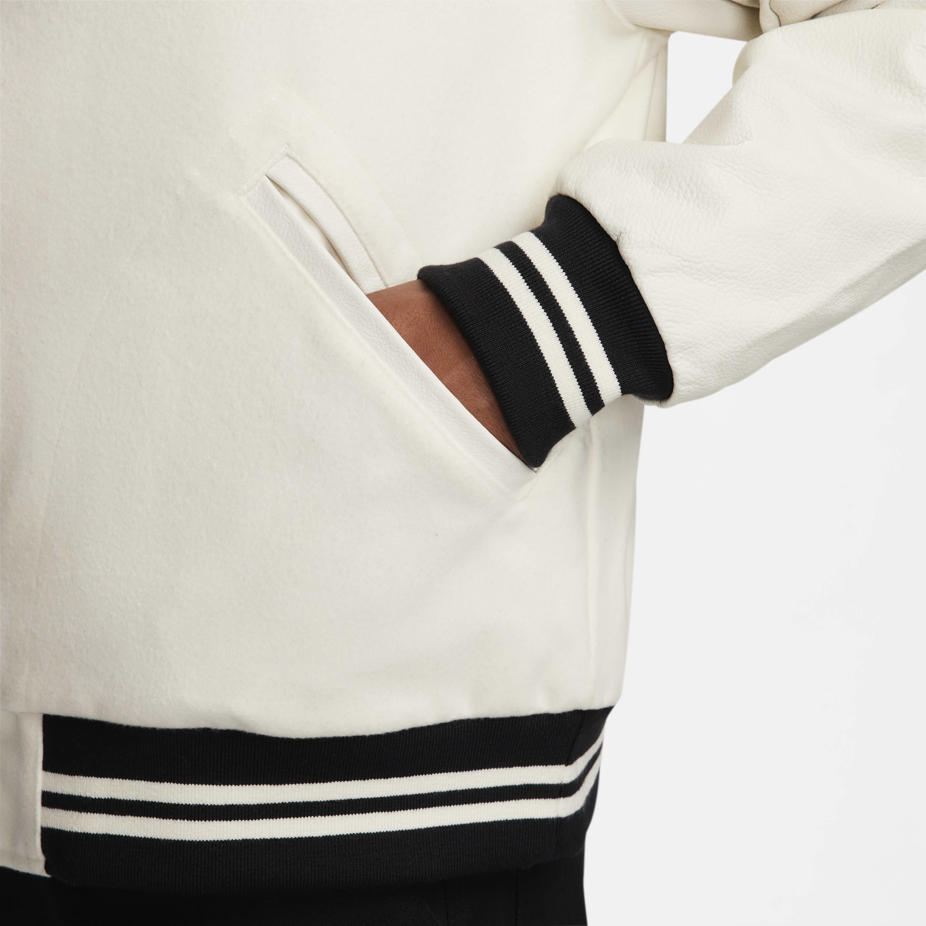 Nike Authentics image number 4