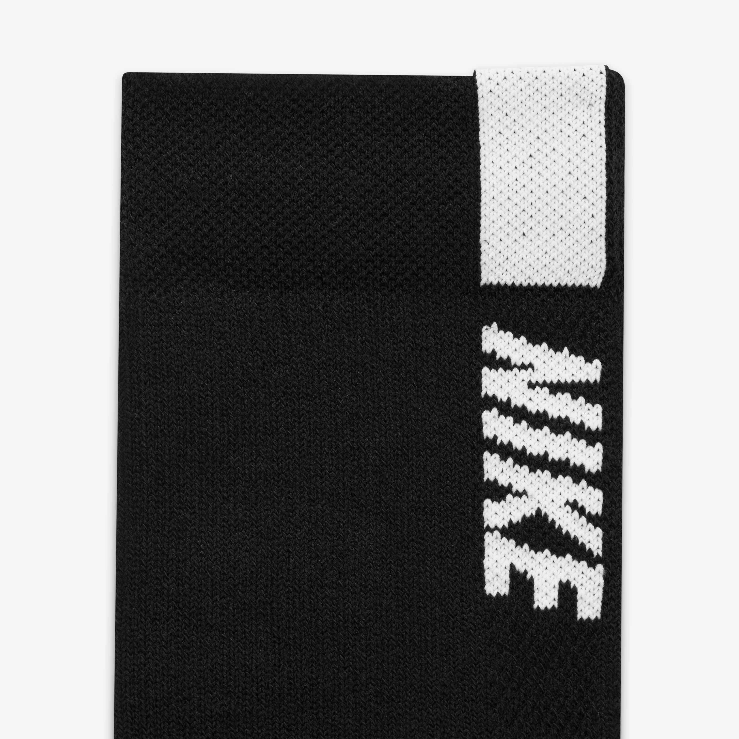 نايكي مالتيبلاير image number 3