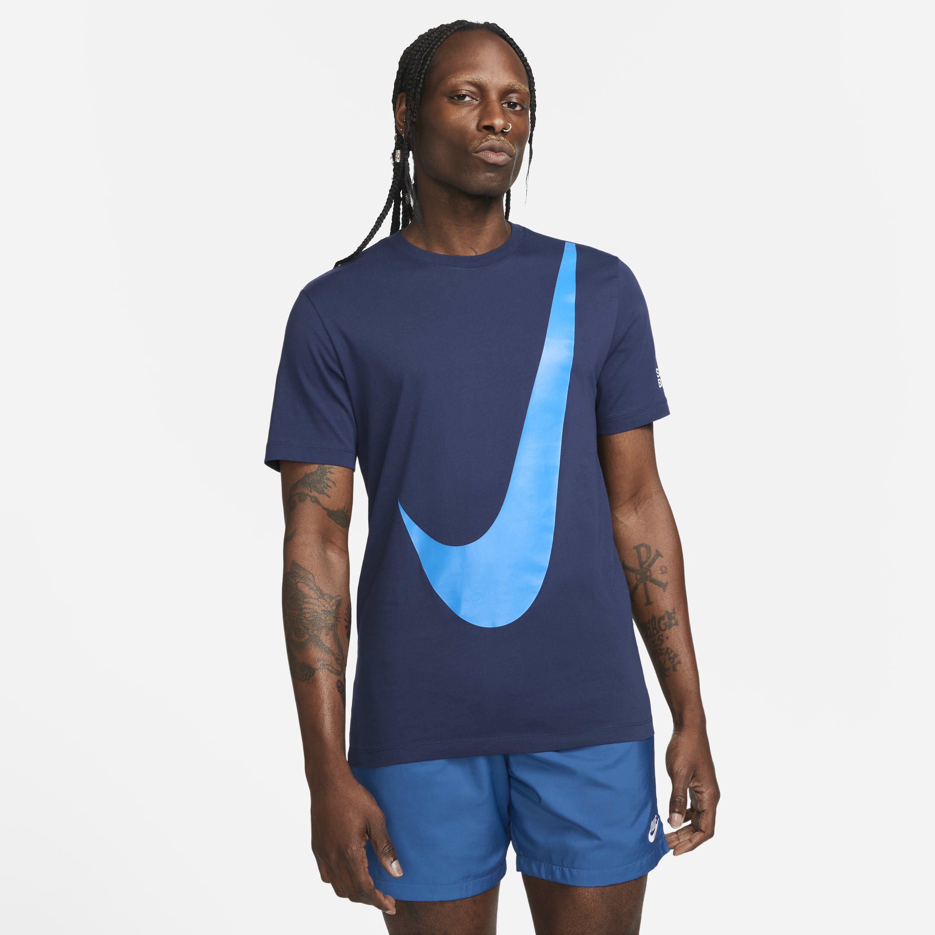 Nike Sportswear image number 0