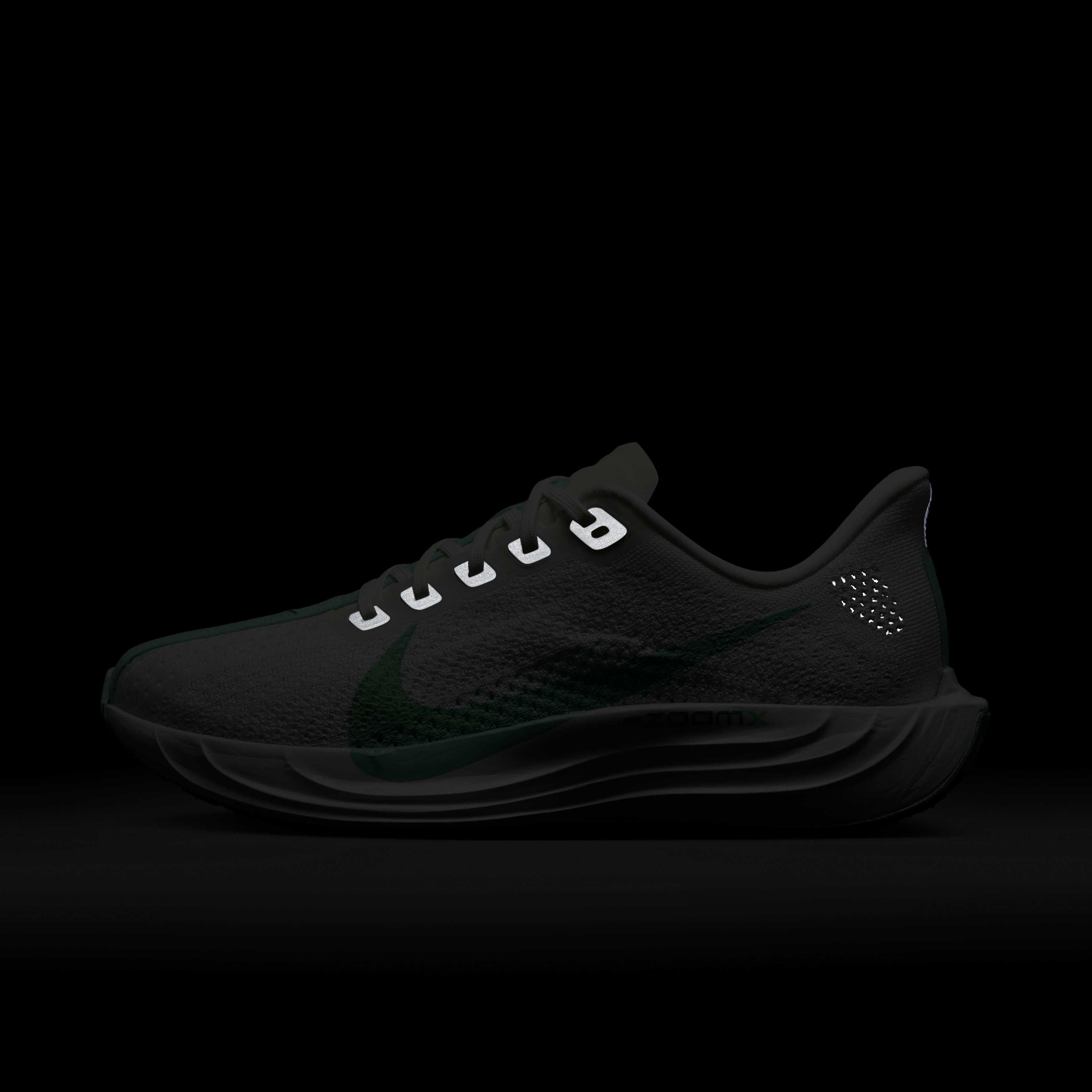 Nike Pegasus Plus image number 10