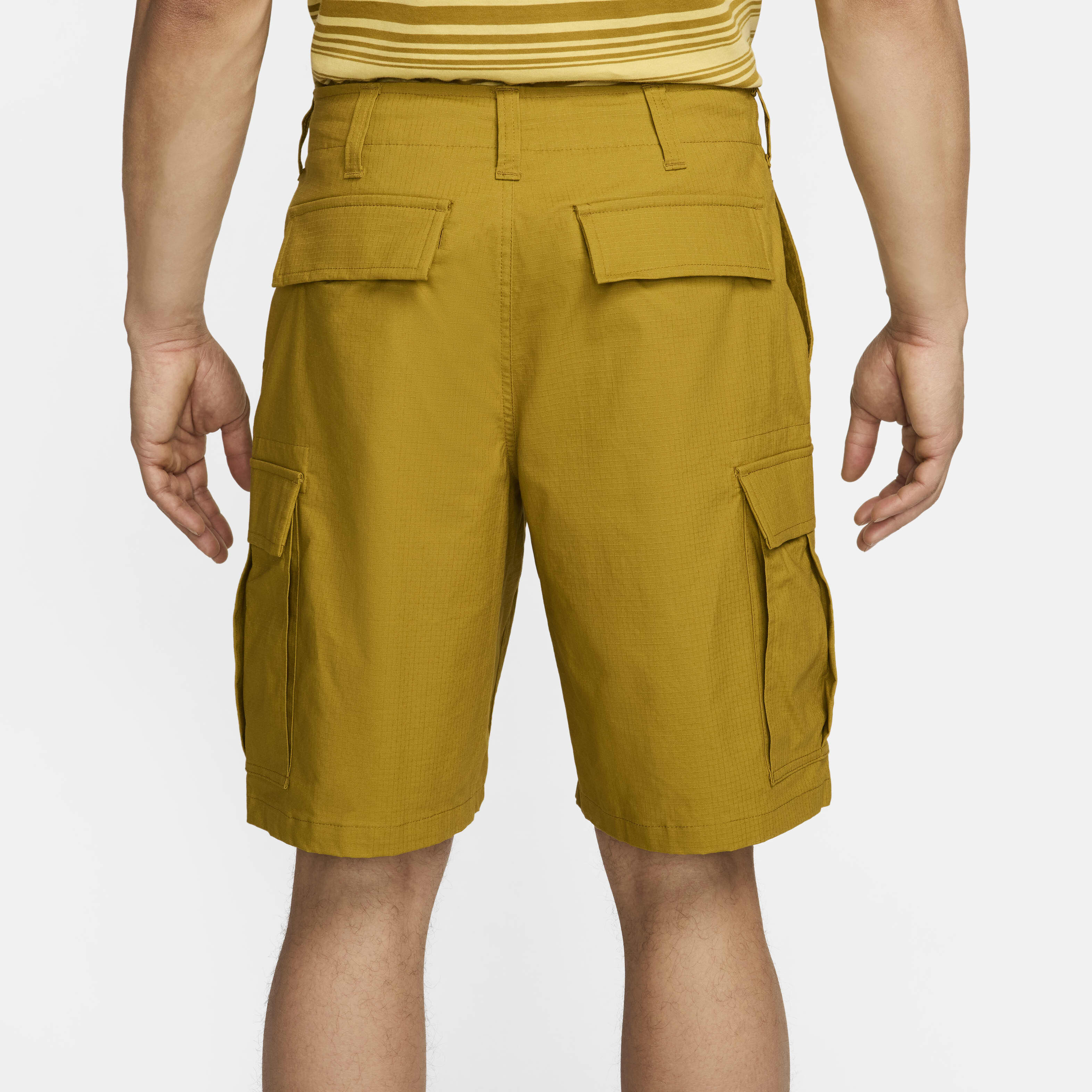 Buy Nike SB Kearny Men s Cargo Skate Shorts Bronzine Nike Kuwait Official