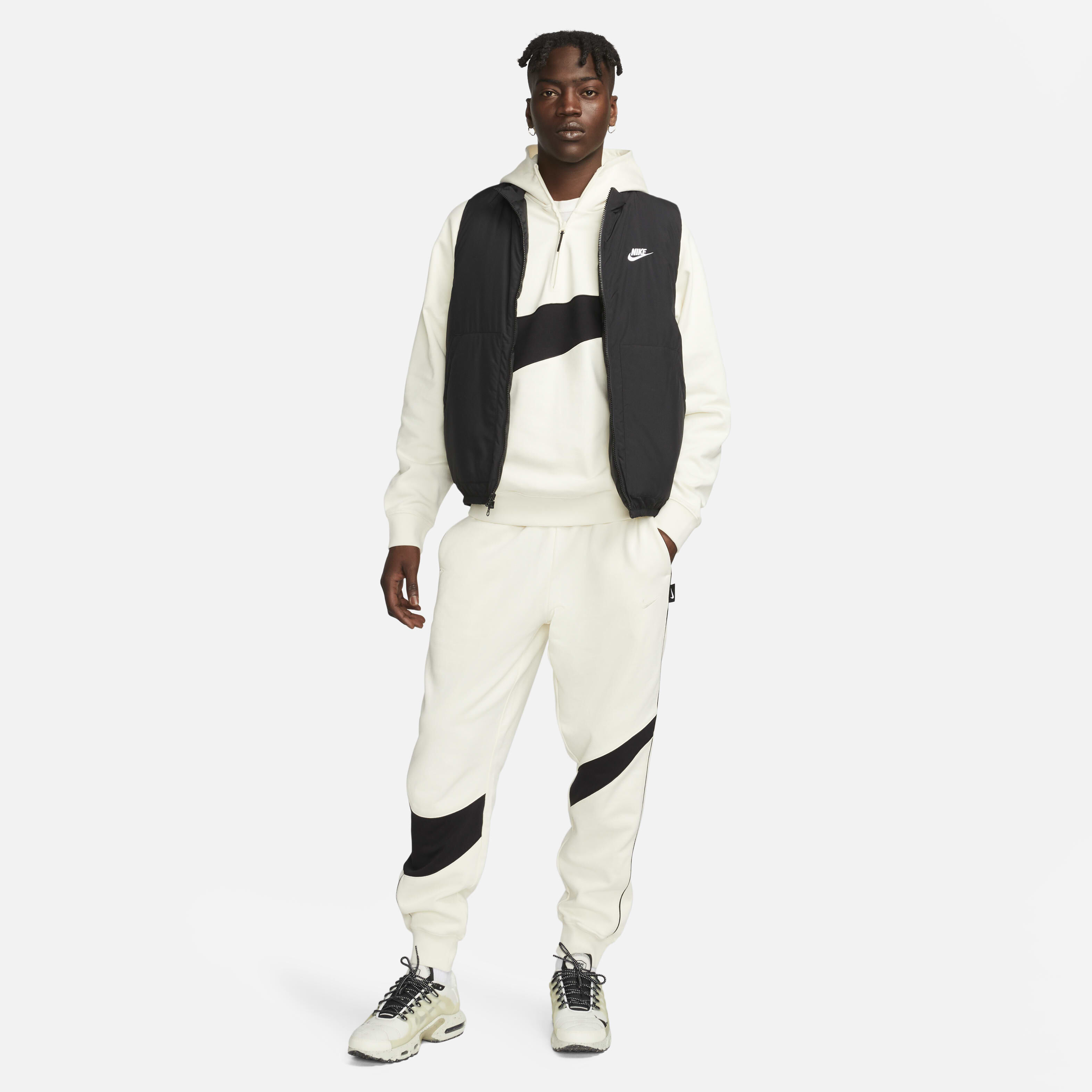 Nike Swoosh image number 5