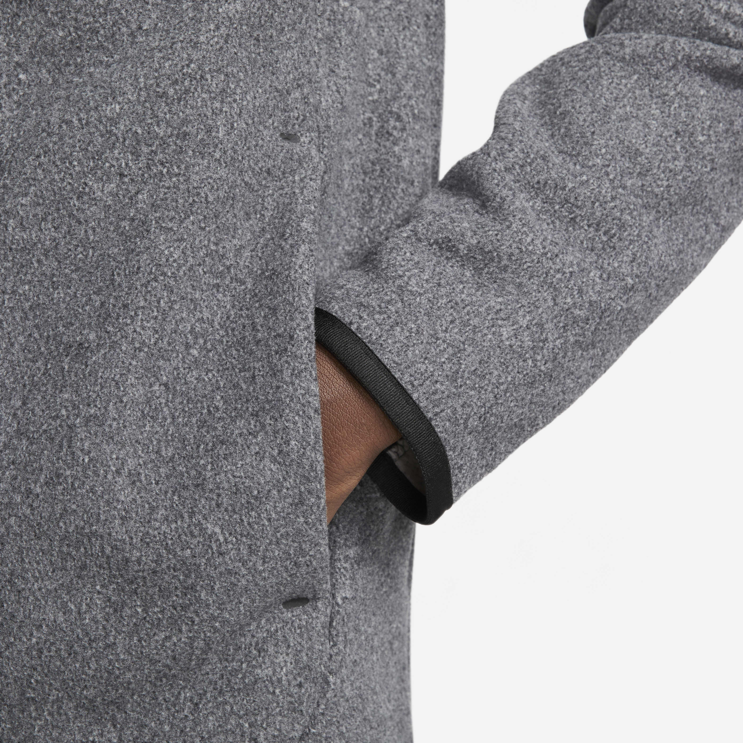 Nike Sportswear Tech Fleece image number 4