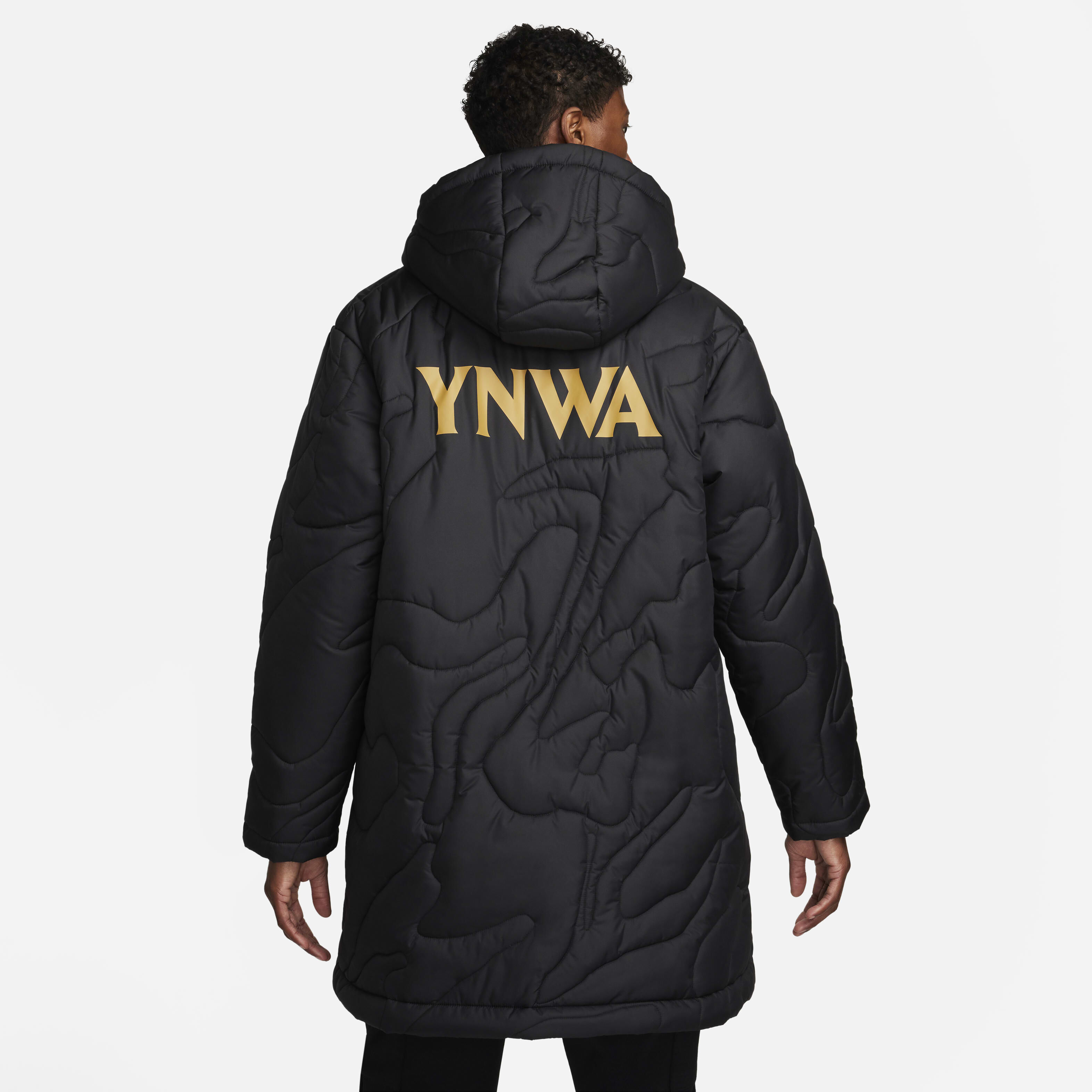 ليبرون x ليفربول F.C. image number 1