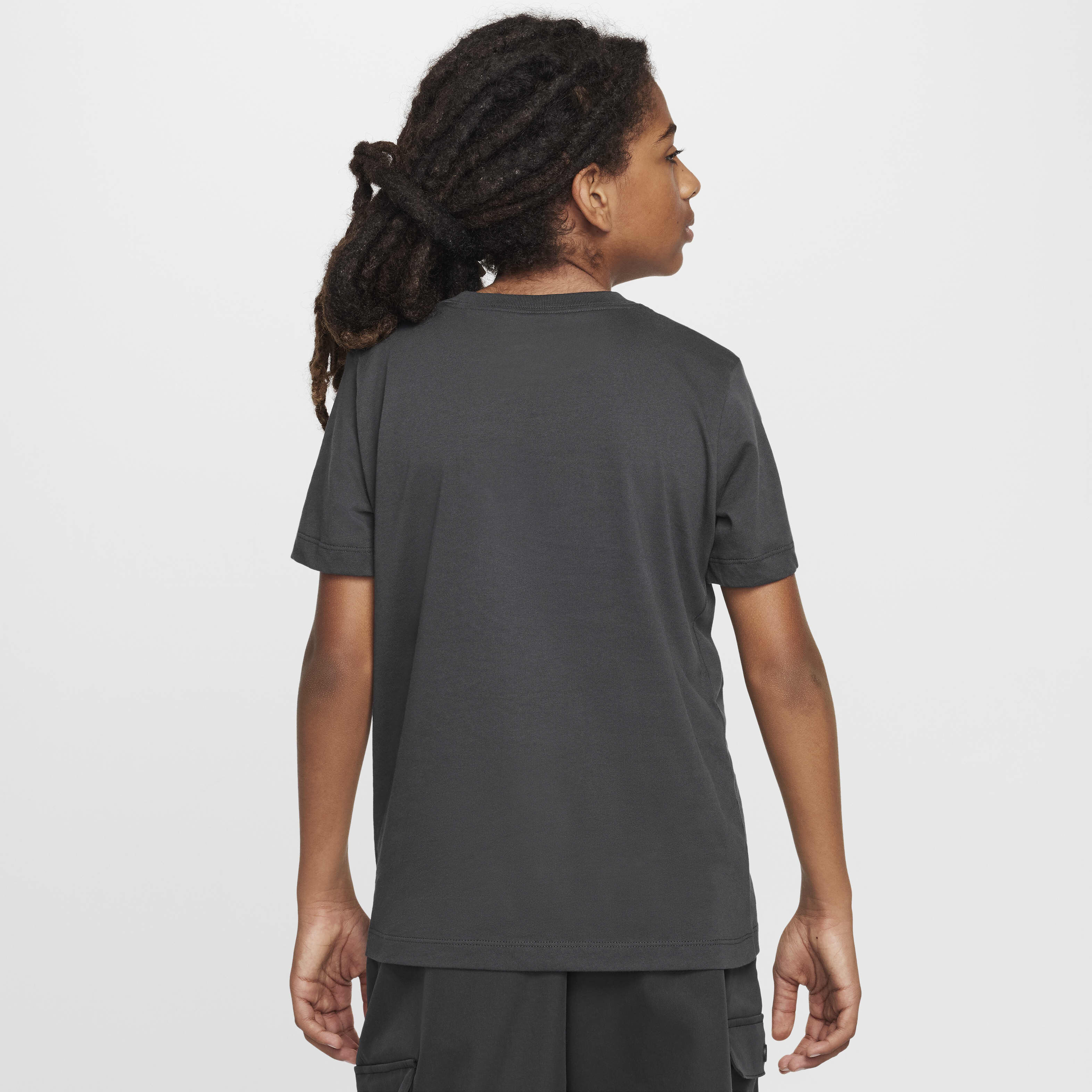 Liverpool F.C. Swoosh image number 1