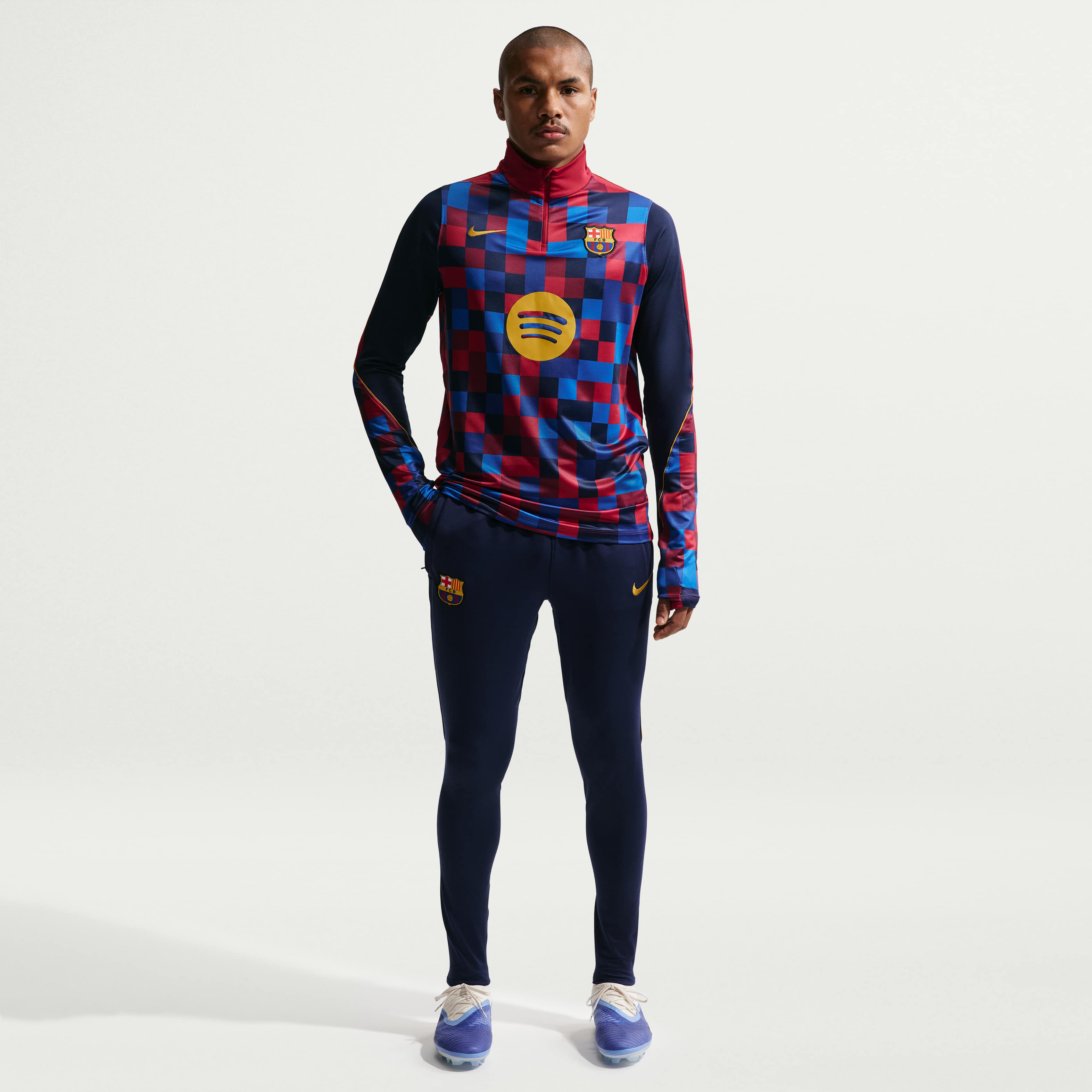 F.C. Barcelona Strike image number 0