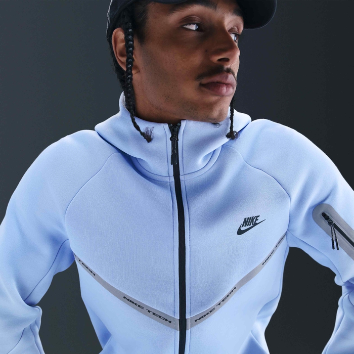 Nike Tech image number 2 Nike Tech image number 2
