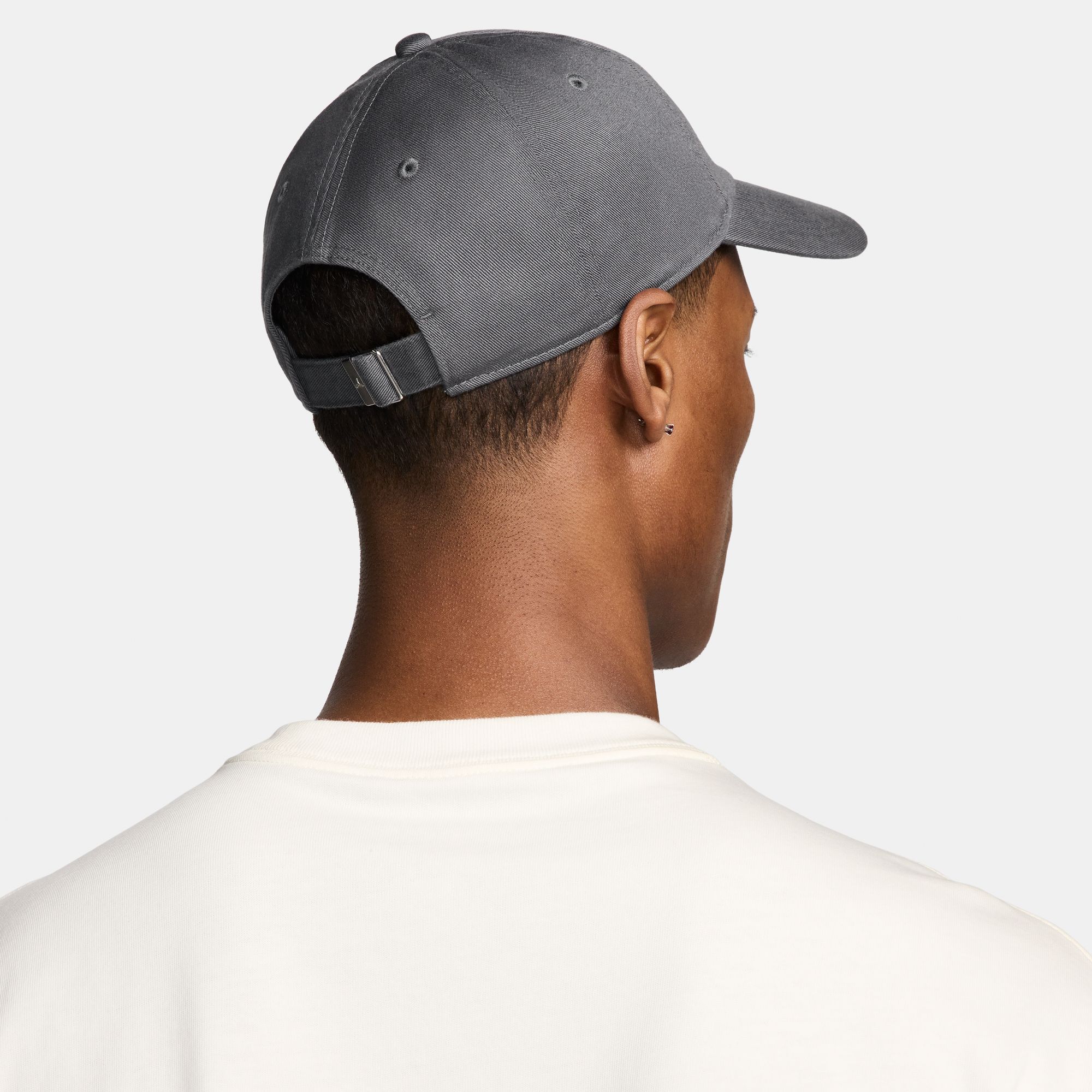 Club Adjustable Cap image number 3