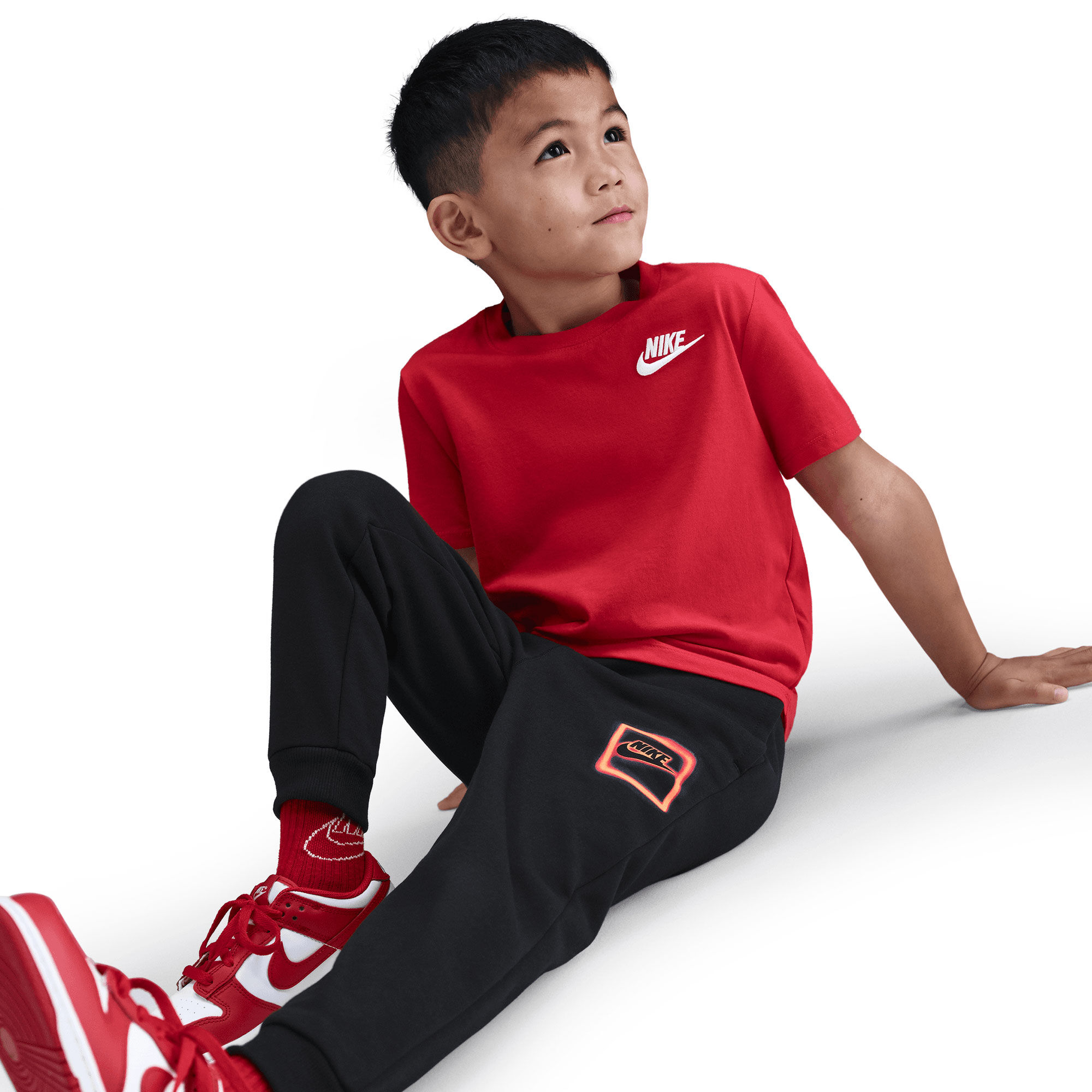 Nike Glow With Me image number 6