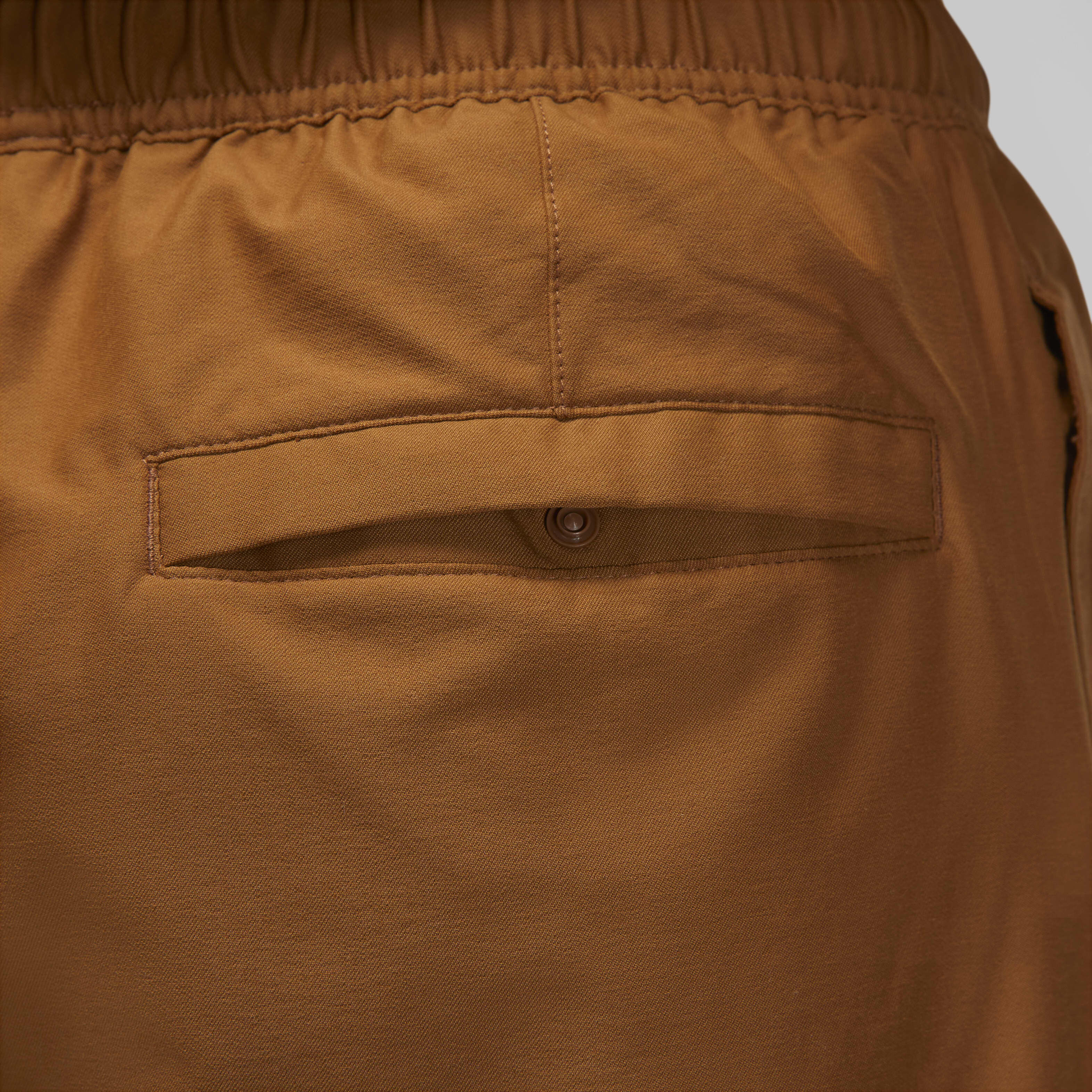 Jordan Essentials image number 4