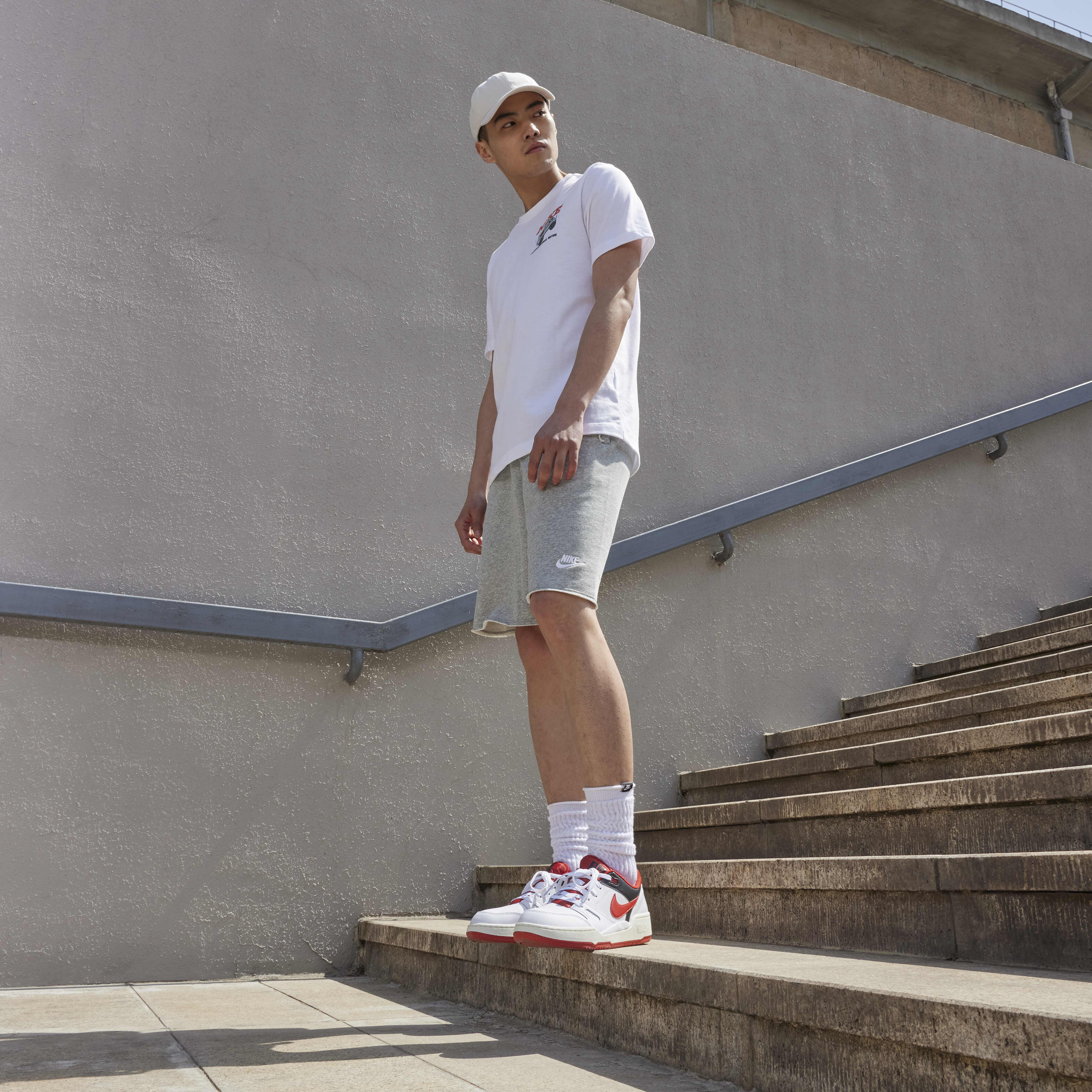 Nike whole outfits cheap