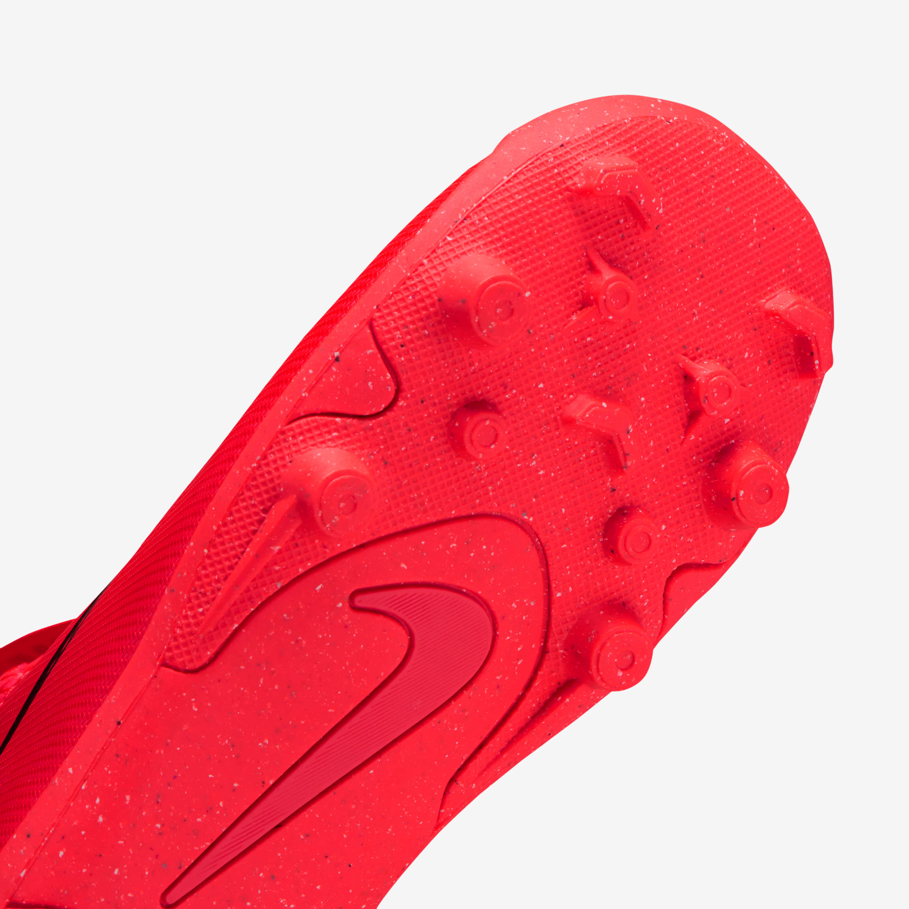 Nike Jr. Mercurial Vapor 17 Club image number 6