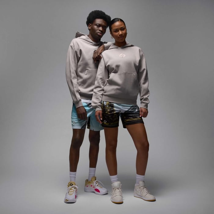 Luka image number 7 Luka image number 7