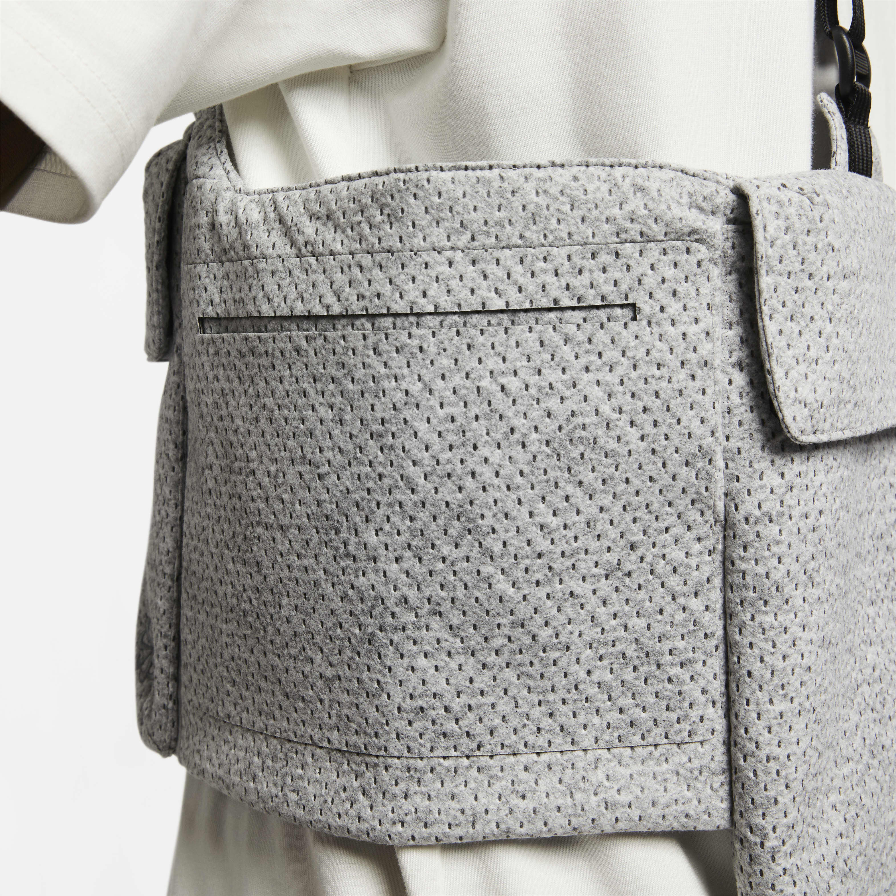 نايكي سبورتسوير تك باك image number 6