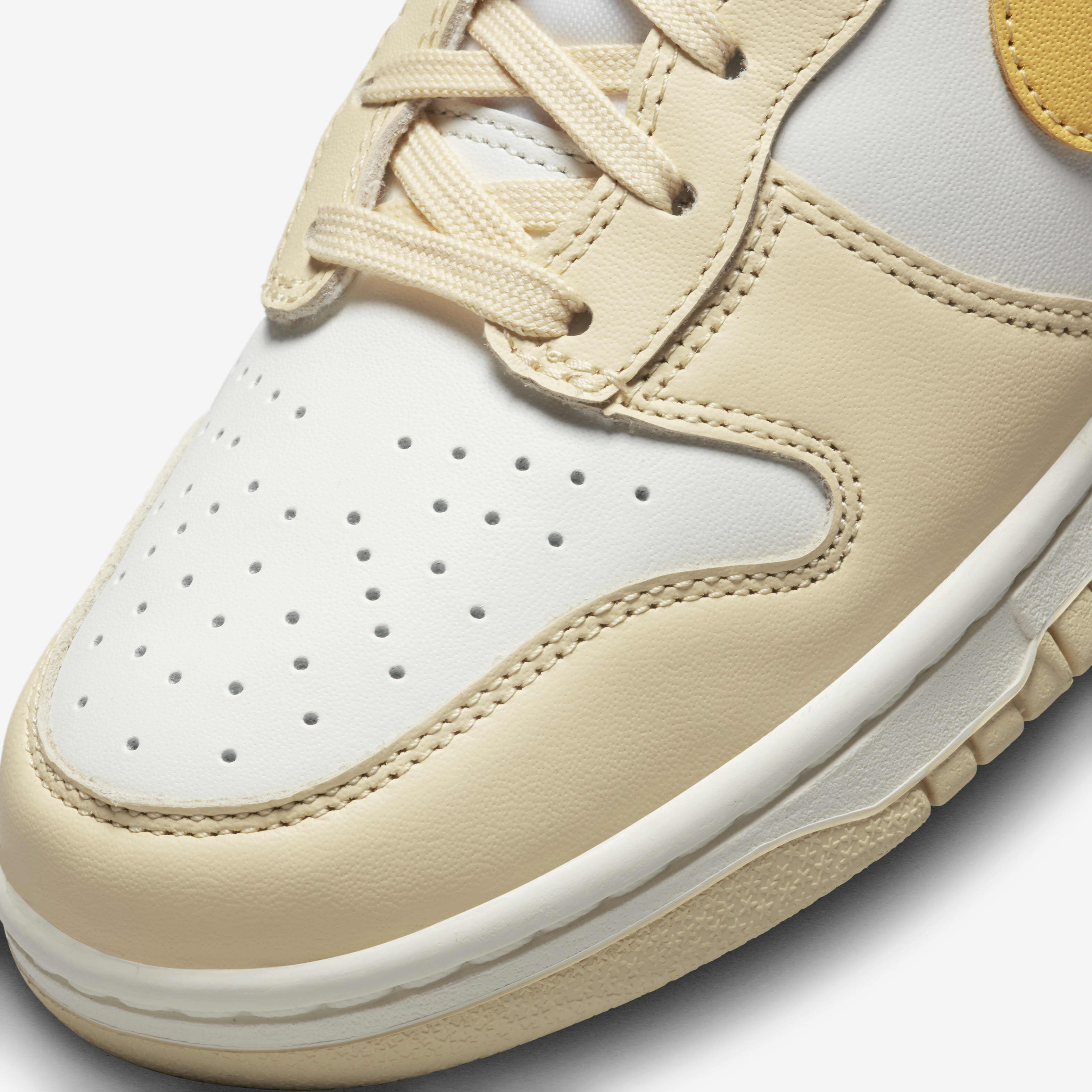 Nike Dunk High image number 6