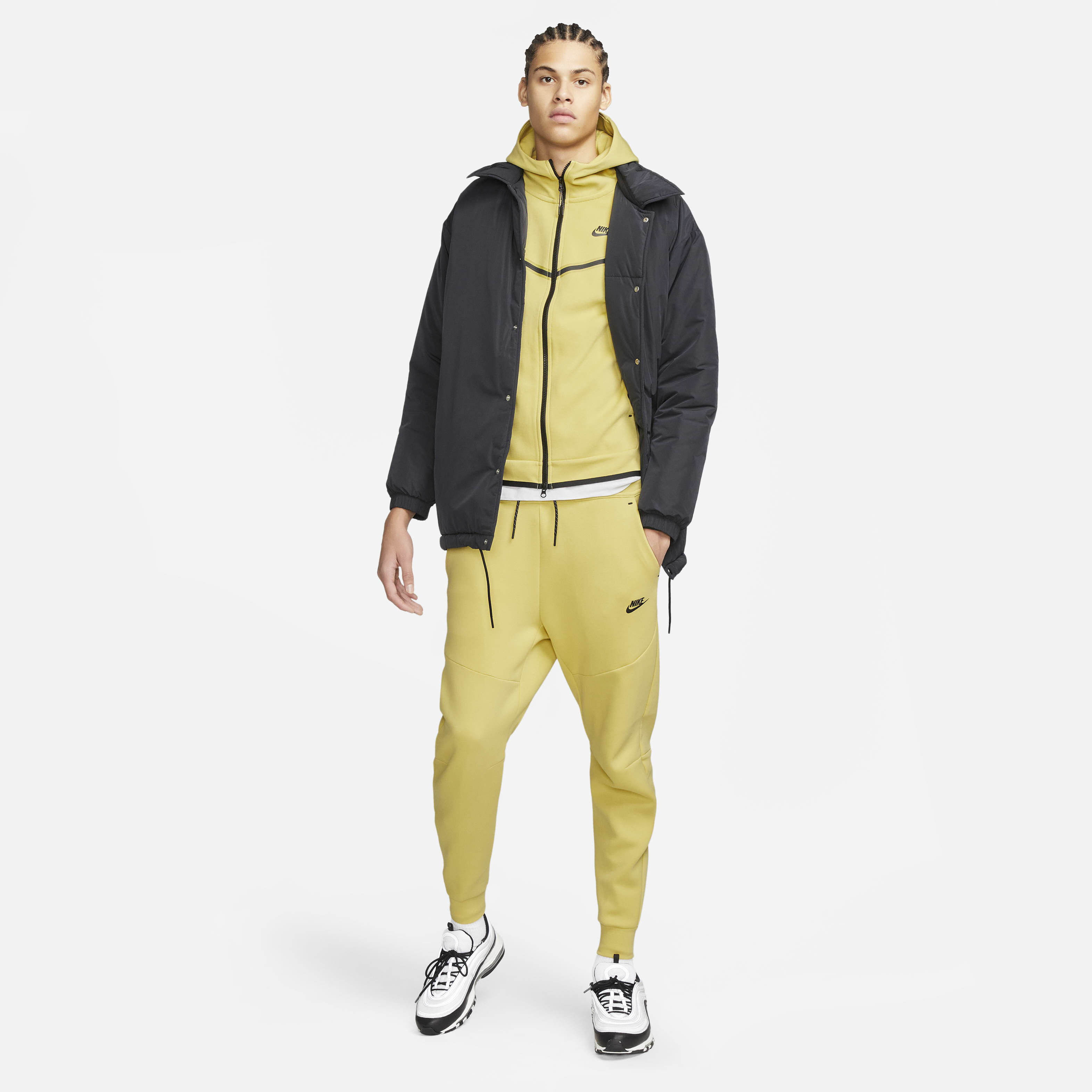 Nike Sportswear Tech Fleece image number 6