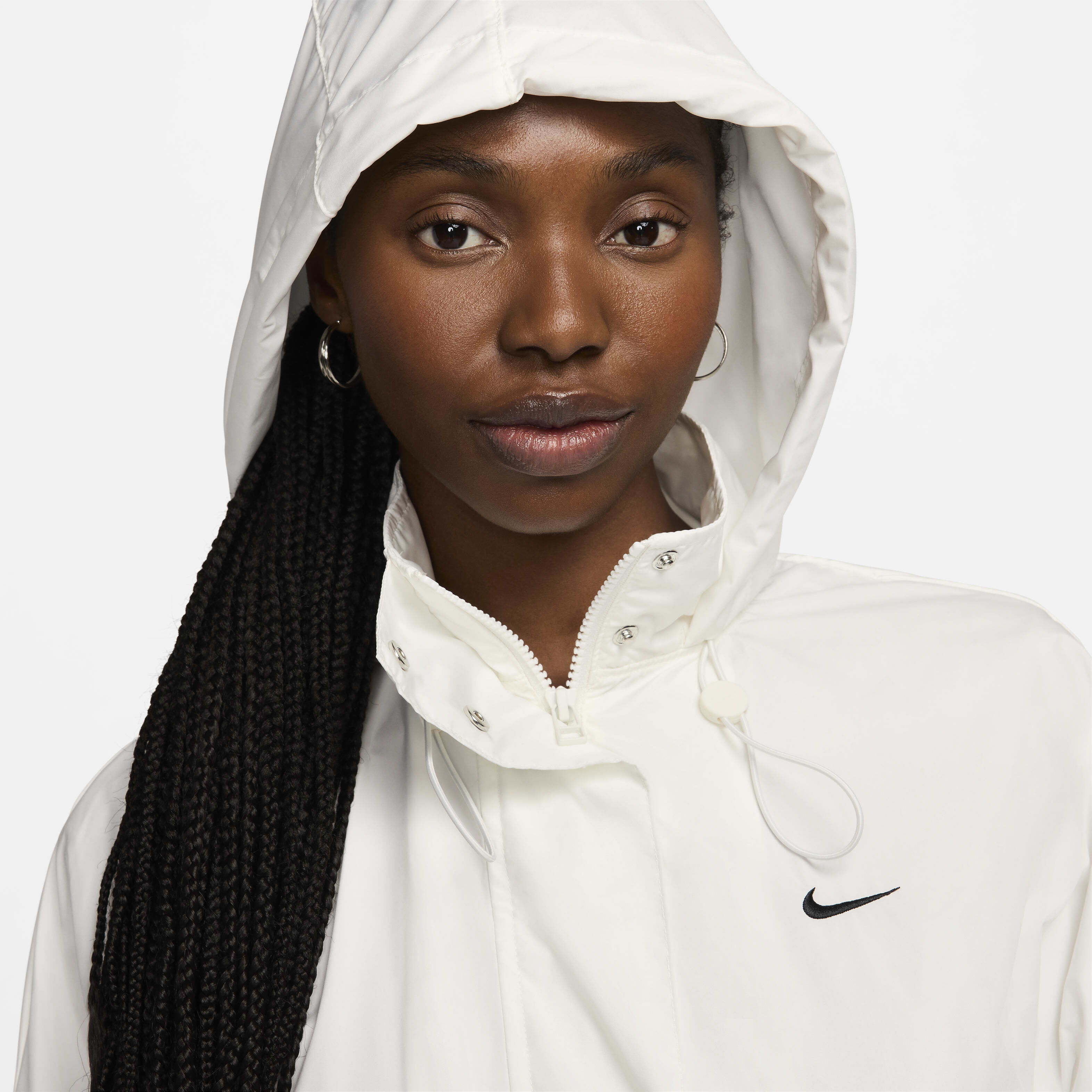 Nike Sportswear Essential image number 2